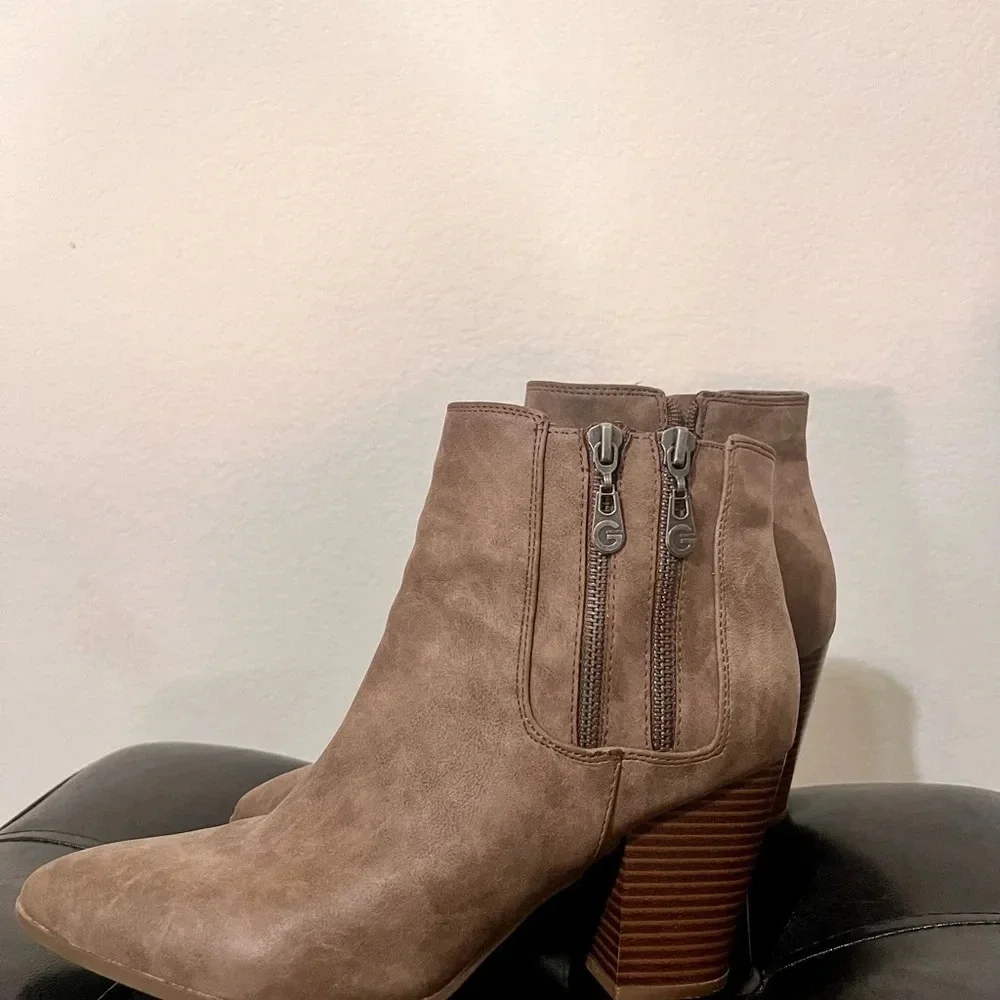 G by‎ Guess faux suede bootie